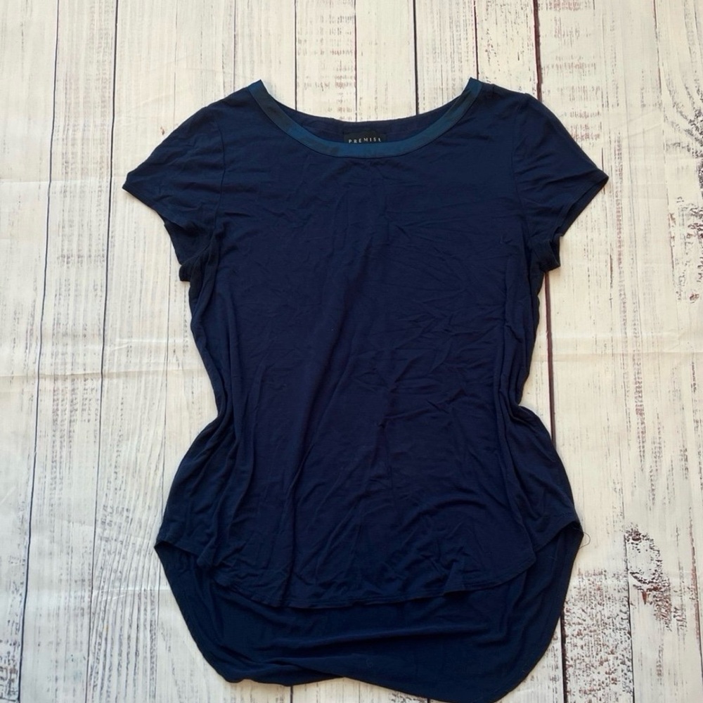 Women’s Dressy Navy Tee